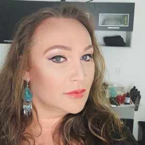 Tyffany | Tranny Ladies - verbindet Transgender Damen, Partner, Bewunderer & Freunde weltweit